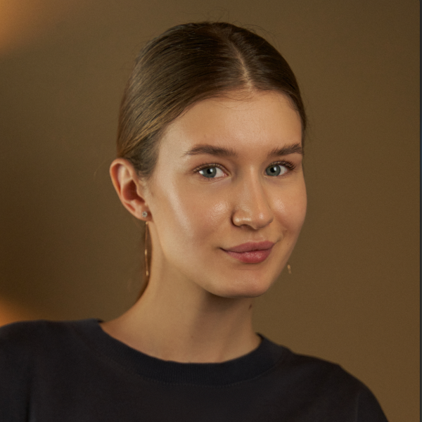 Полина Глушкова