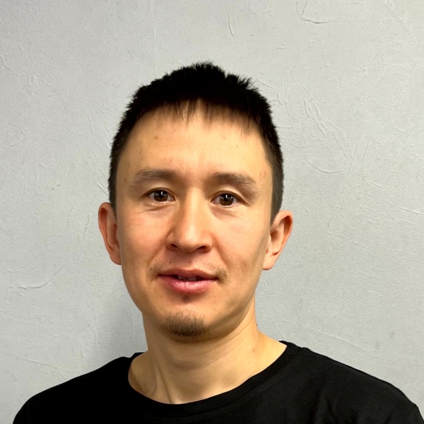 Артем Ахпашев