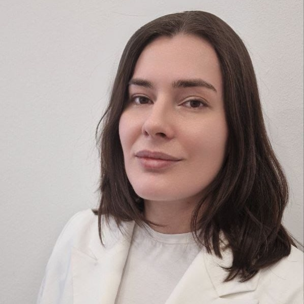 Елена Казакова
