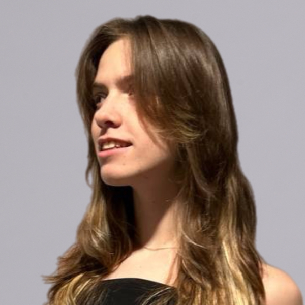 Нина Какабадзе