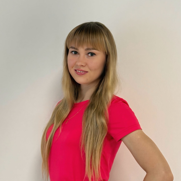 Марина Пешкова