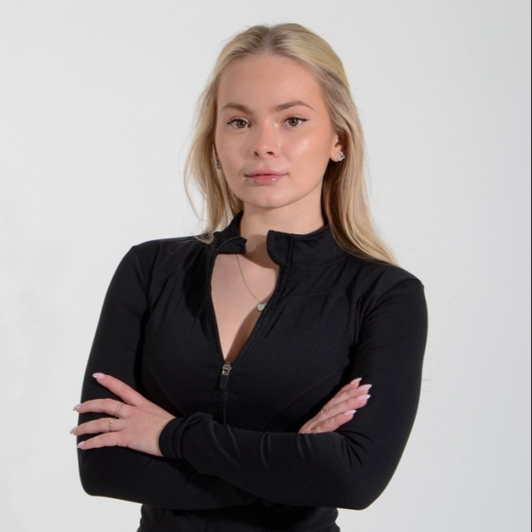 Ангелина Смирнова