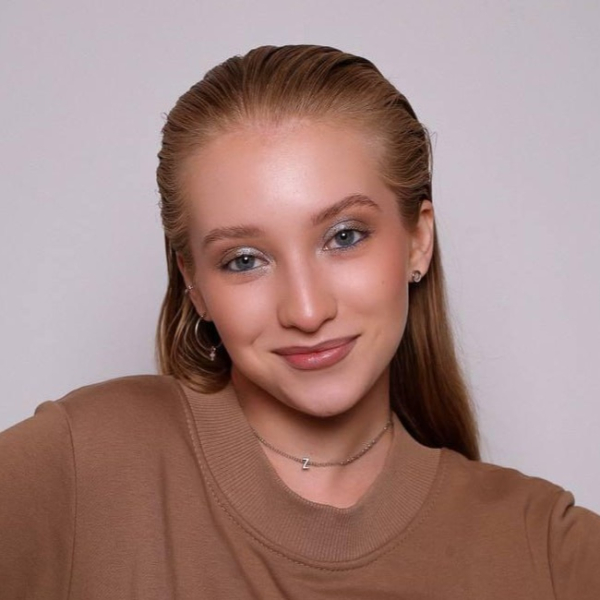 Ксения Занина