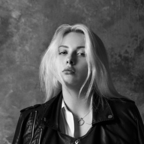 Юлия Цветкова