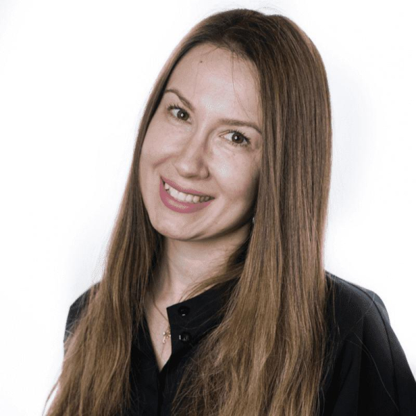 Юлия Русакова