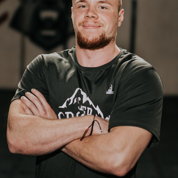 Александр Исаев