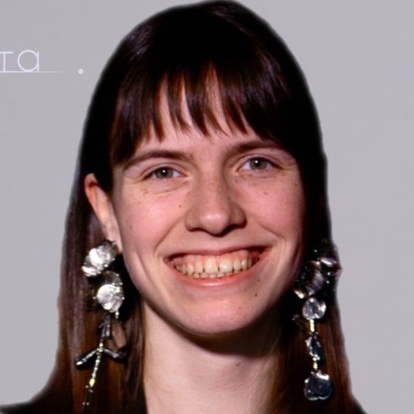 Нина Какабадзе