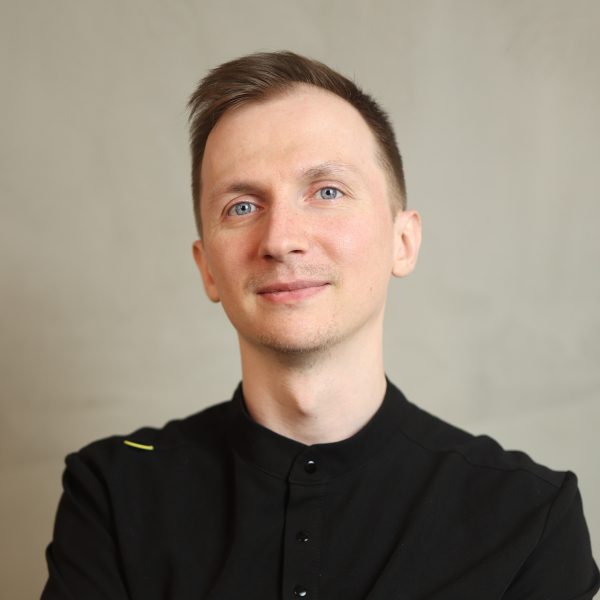 Александр Владимиров