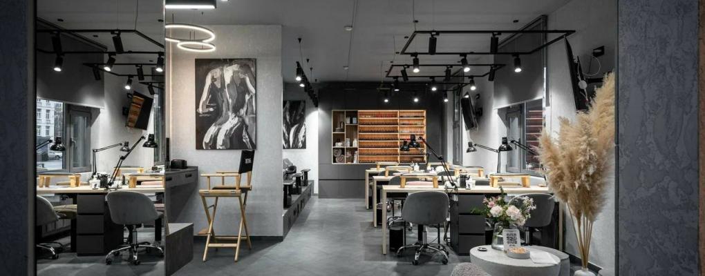 BETONE WOMAN