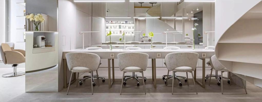 nail beauty bar collab Julia Voronsova