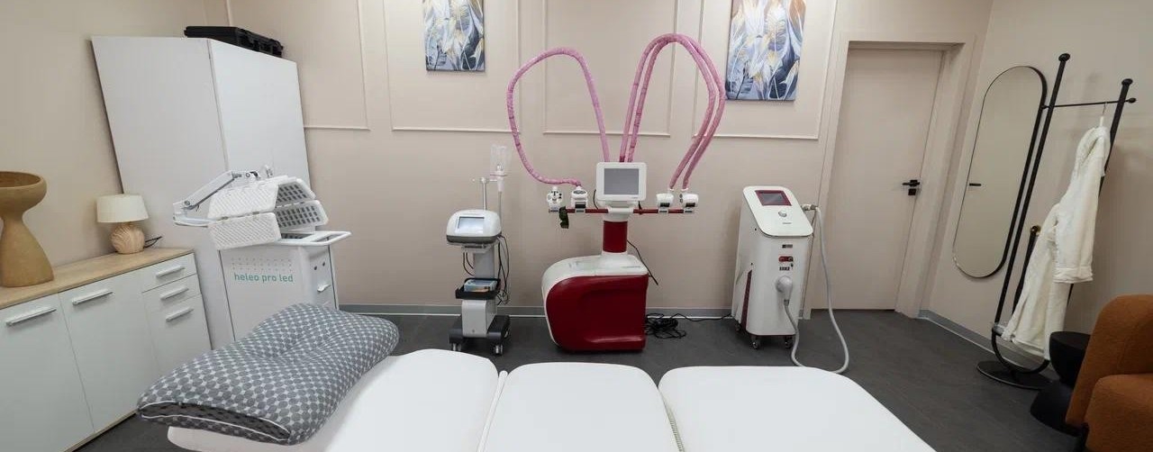 Form and Glow Clinic